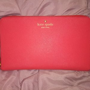 Kate Spade Passport Wallet